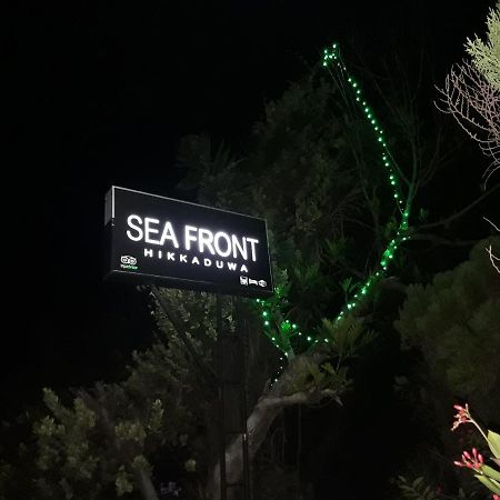 Sea Front Hikkaduwa Hotell Exteriör bild